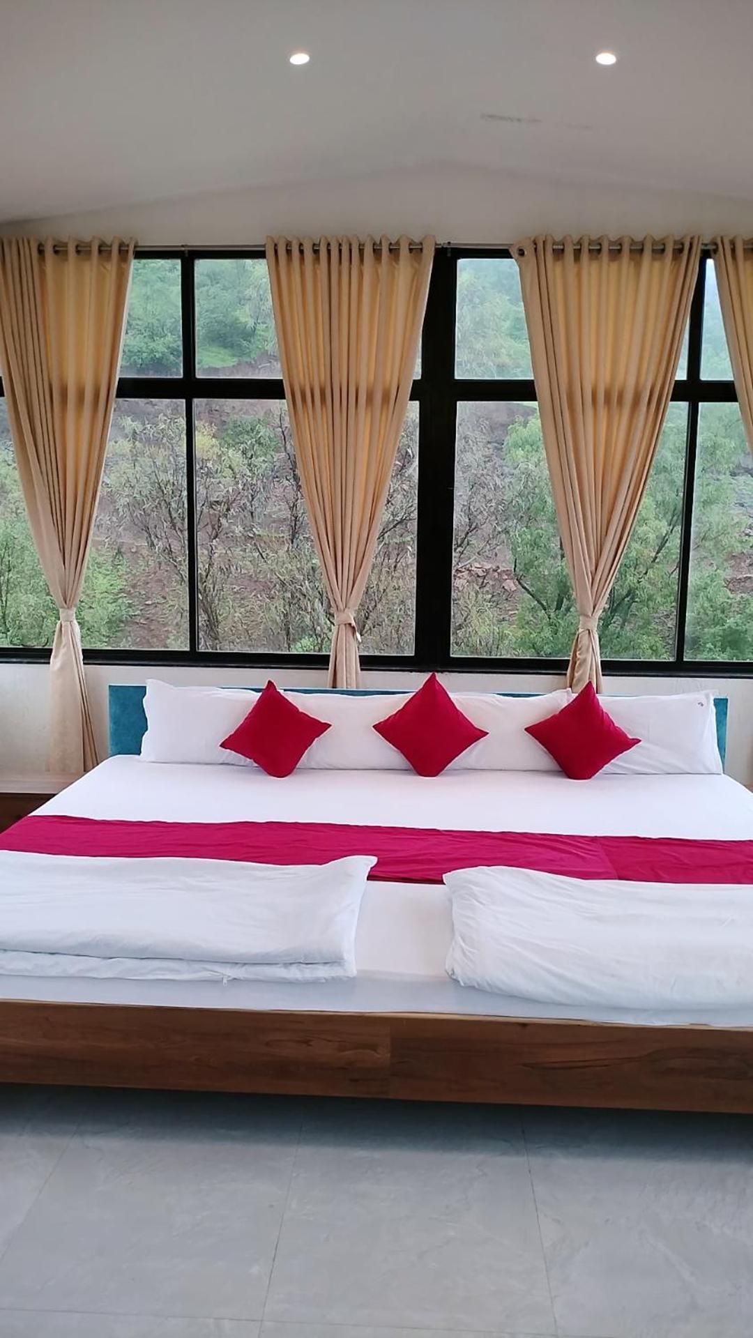 Golden Resort Igatpuri Eksteriør bilde