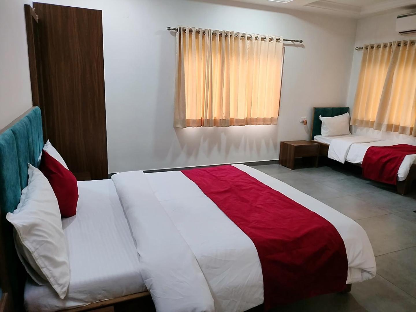 Golden Resort Igatpuri Eksteriør bilde